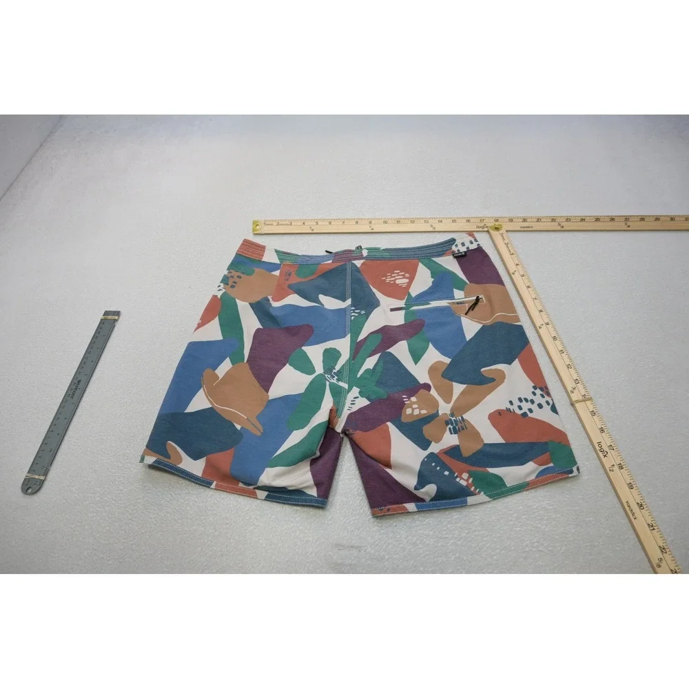 Roark Chiller Boardshorts Men 34 Multicolor Abstract Surf Hike Performance EUC